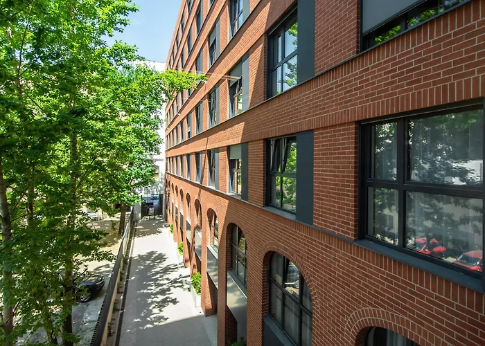 公寓 Super-apartamenty Plac Wolnosci 6 *