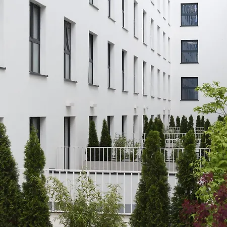 Super-apartamenty Plac Wolnosci 6 *