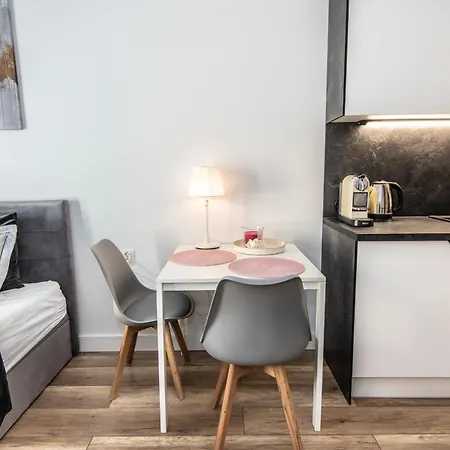 Super-apartamenty Plac Wolnosci 6 Z Klimatyzacja